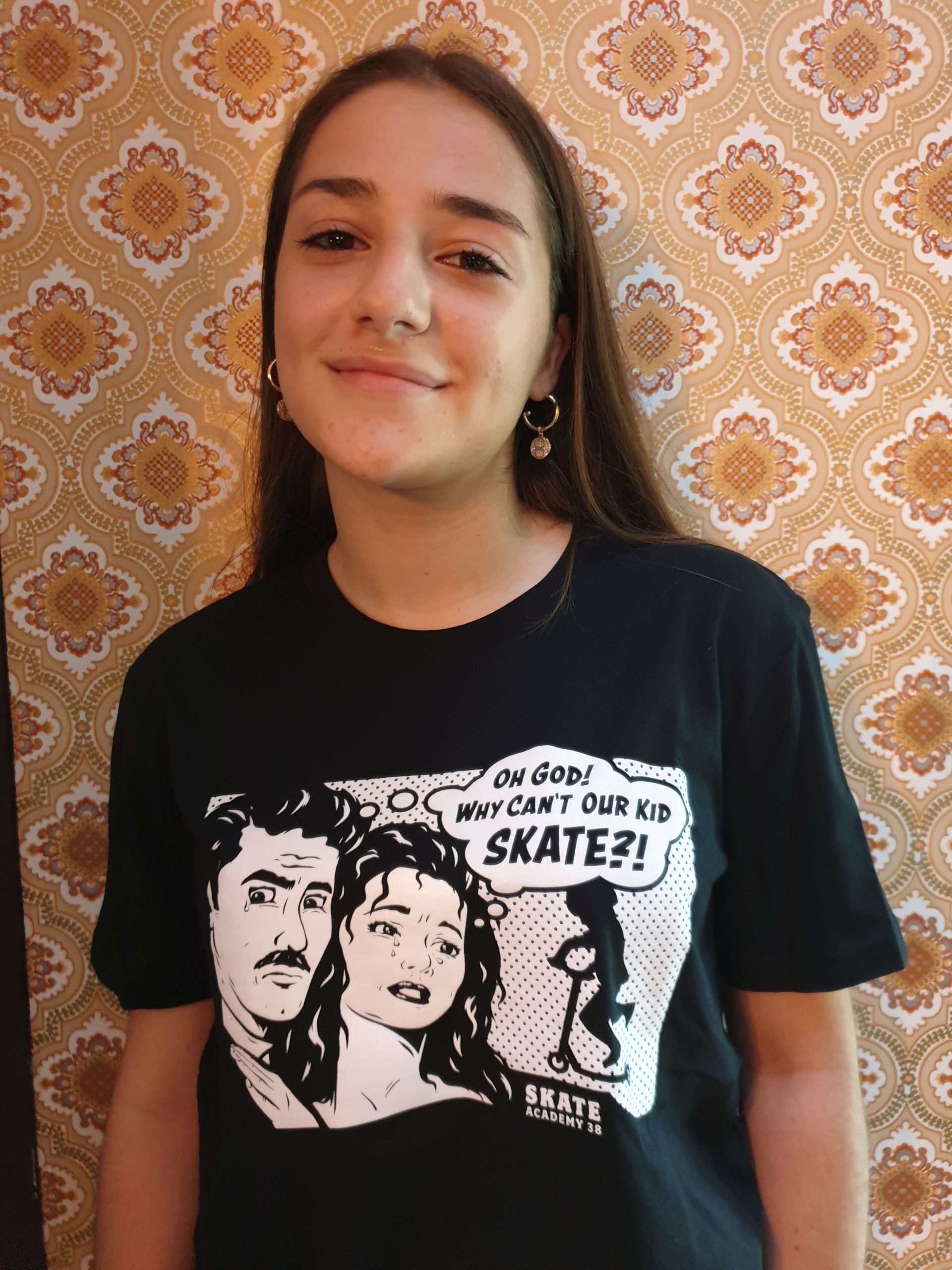 T Shirt "Send Help" Skateacademy38