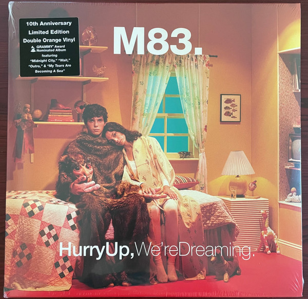 M83 - Hurry Up, We´re Dreaming